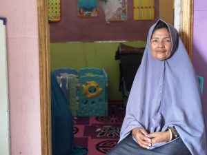 Read more about the article Ibu Sumarni, Perempuan Penyintas Penggerak Samporoa Mombine