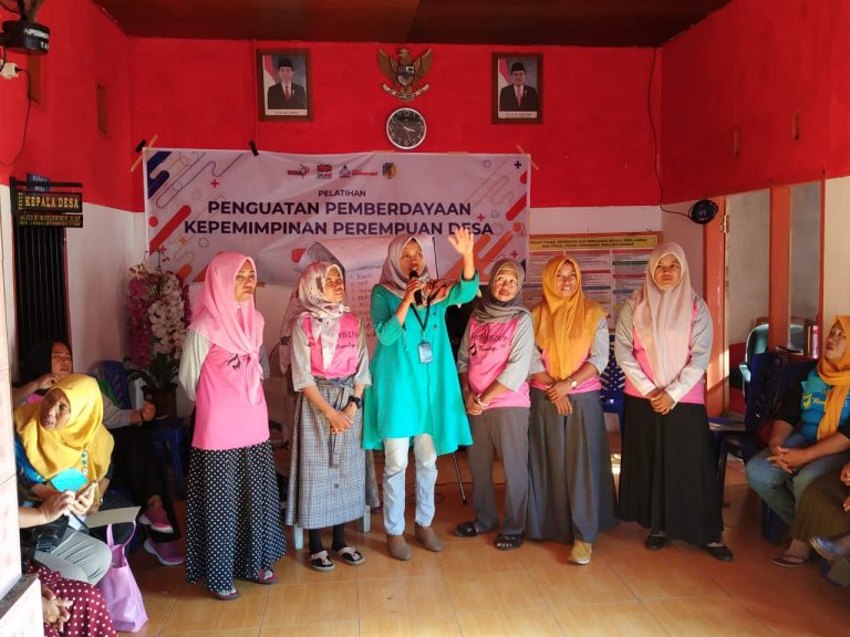 Read more about the article Sikola Mombine Latih Kepemimpinan Perempuan di Desa Dampal