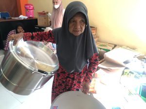 Read more about the article Yayasan Sikola Mombine Dorong Keberlanjutan Mata Percaharian Perempuan Sigi