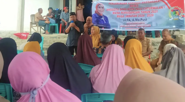 Read more about the article Reses di Kecamatan Tawaeli, Ulfa Serap Aspirasi Warga