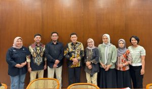 Read more about the article Bupati Tojo Una-Una Dukung Program SETAPAK Sikola Mombine