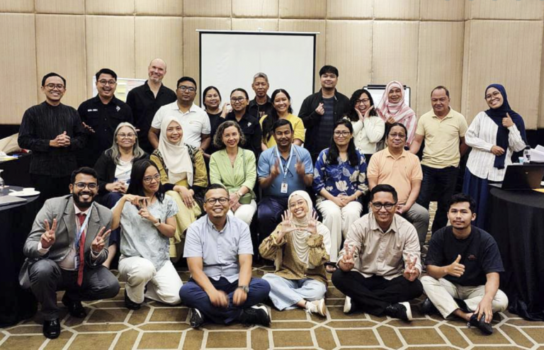 Read more about the article Sikola Mombine Perkuat Pemahaman Solusi Berbasis Alam dalam Workshop Perubahan Iklim di Filipina