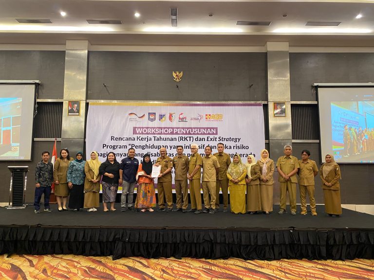 Read more about the article Sekda Sigi Apresiasi Kinerja Sikola Mombine dan ASB dalam Pendampingan Kelompok Rentan